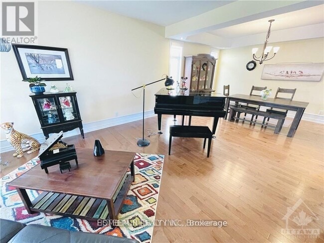 Building Photo - 357 Laughlin Cir