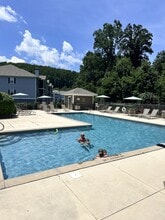 Building Photo - 800 Vista Lake Dr