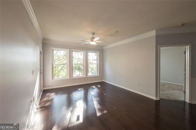 Building Photo - 1850 Cotillion Dr