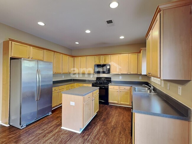 Foto del edificio - 6563 Brandemere Way