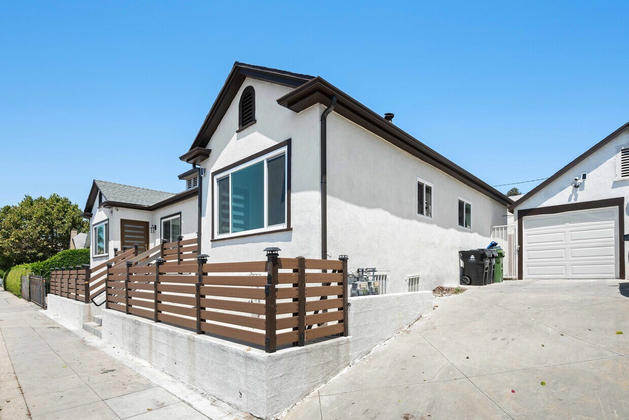 Foto principal - 508 N Kingsley Dr
