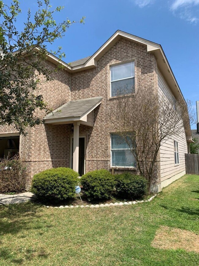 Building Photo - 4 br, 2.5 bath House - 8611 Widgeon Court