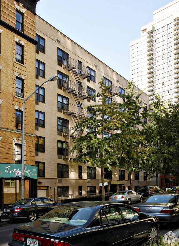 440 E 81st St, New York, NY 10028 - Apartments in New York, NY ...