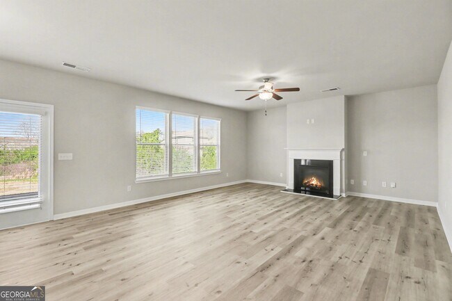 Building Photo - 100 McGinnis Cir