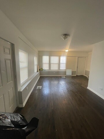 Foto del edificio - 7414 S Colfax Ave