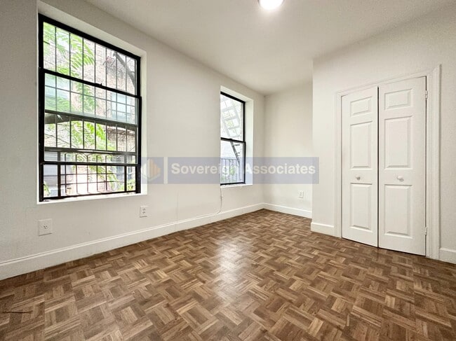 Building Photo - 529 W 151st St