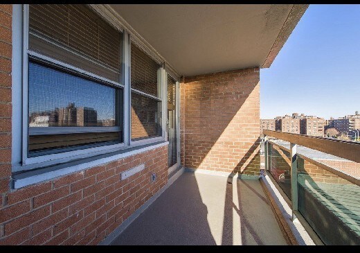 Building Photo - Luxury building in Forest Hills