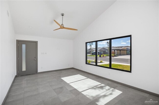 Foto del edificio - 1401 E Hibiscus Ave