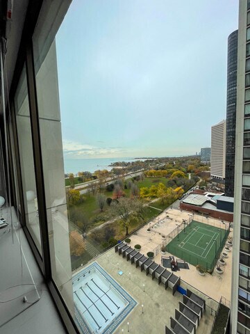 Foto del edificio - 5455 N Sheridan Rd
