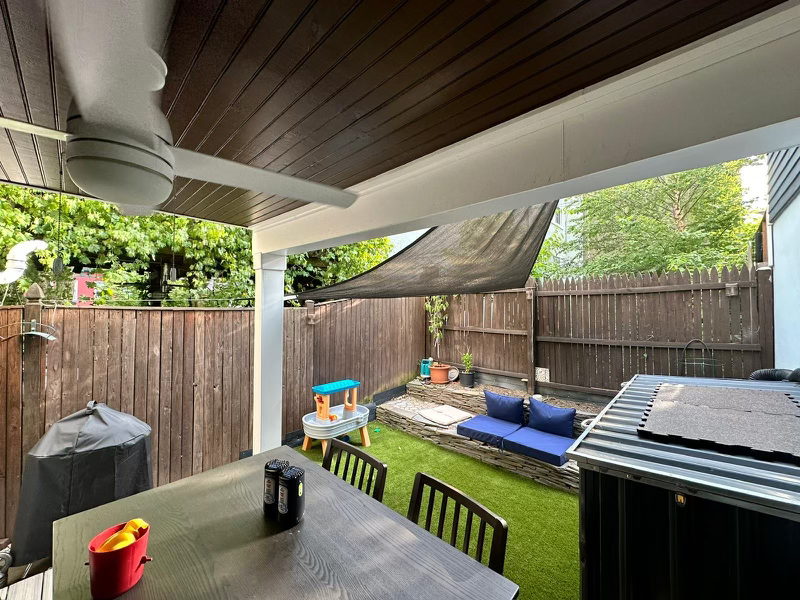 Foto principal - 425 4th St SE