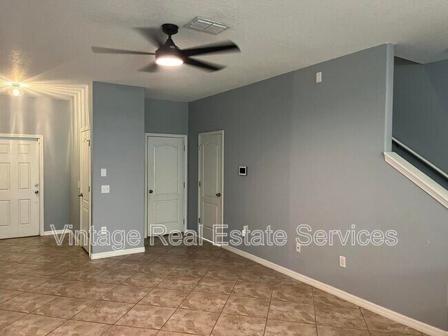 Foto del edificio - 1242 Acadia Harbor Pl