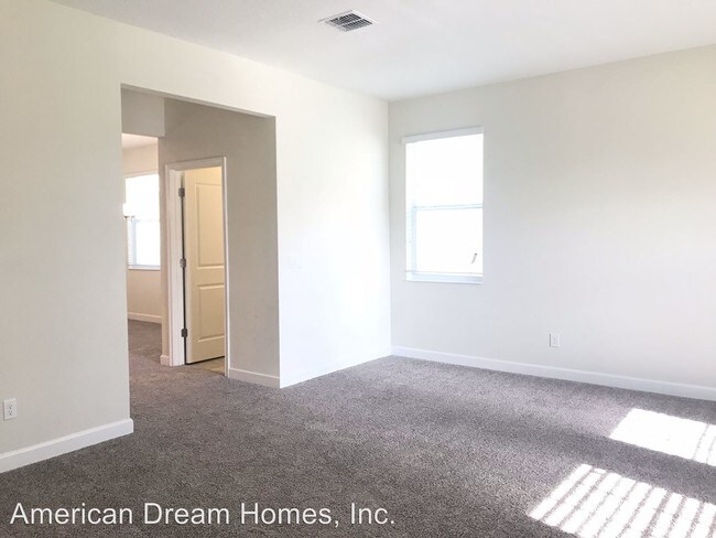 Foto del edificio - 3 br, 2.5 bath House - 10013 Lovegrass Ln