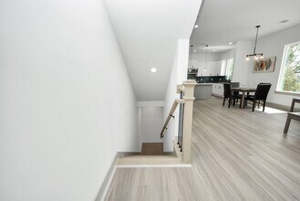 Building Photo - 5317 Kindred Gdn Ln