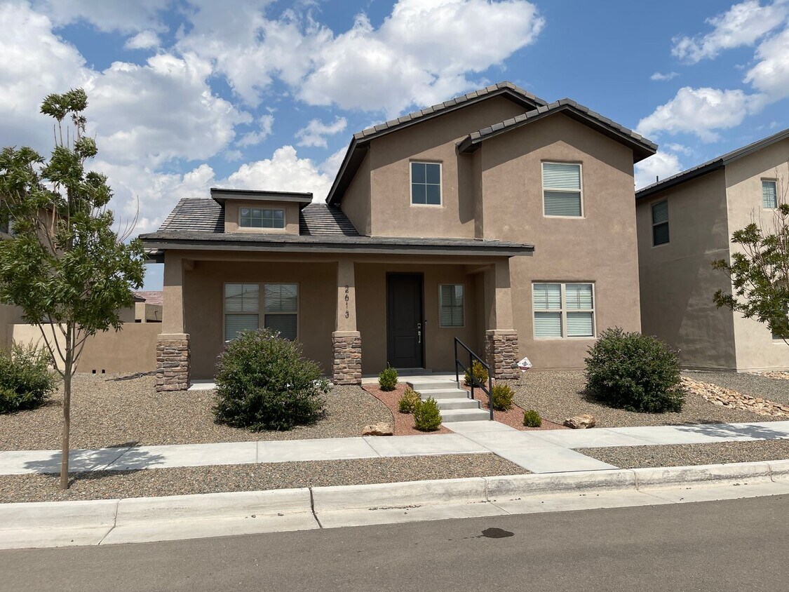 Primary Photo - Wonderful Updated Home