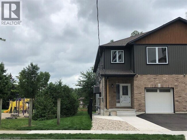 Photo du bâtiment - 111 Walter St