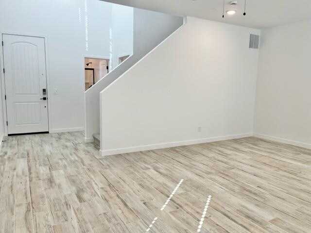 Foto del edificio - 9227 E Smith Ave