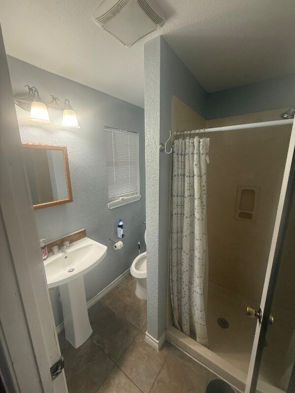 Foto del edificio - 2538 W Van St