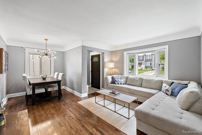 Foto del edificio - 2842 Oakshire Ave