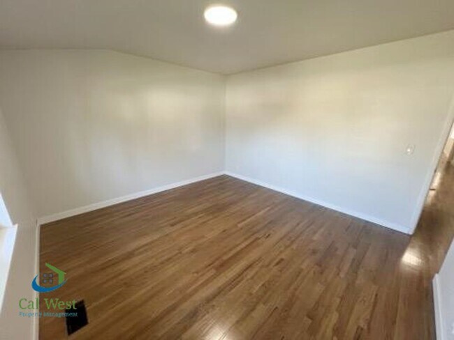 Foto del edificio - 1436 Cherrydale Dr