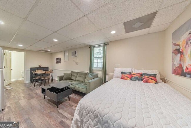 Foto del edificio - 1502 Rockcrest Way