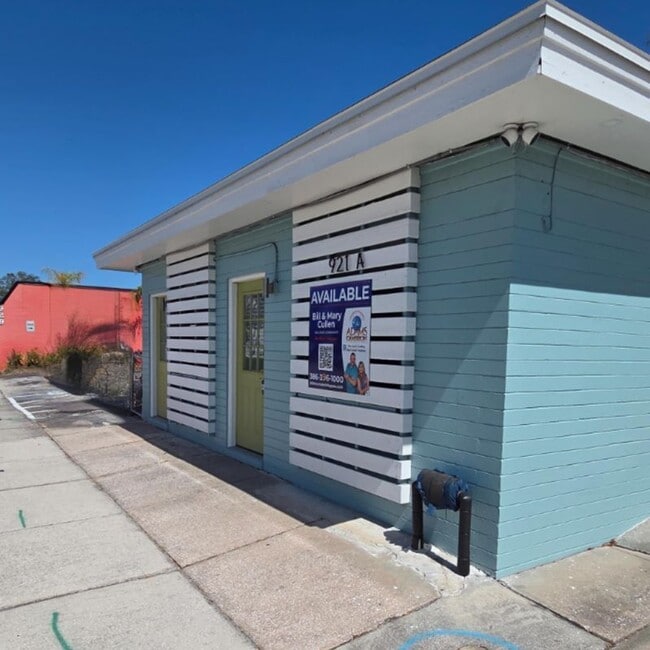Building Photo - 921 Ridgewood Ave