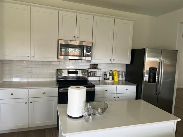 Foto del edificio - 412 Ardsley Ln
