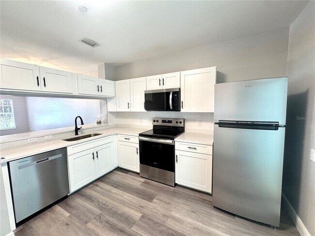 Foto del edificio - 287 Countryside Key Blvd