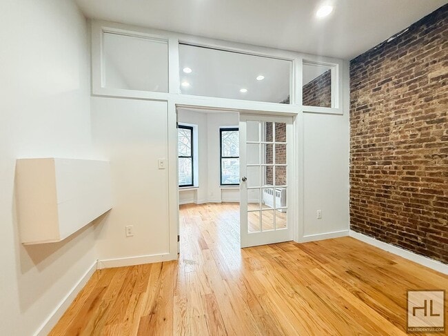 Building Photo - BEDFORD AVENUE / No fee 1-Bed 1-Bath in Prime Crown Heights / 1-Month Free