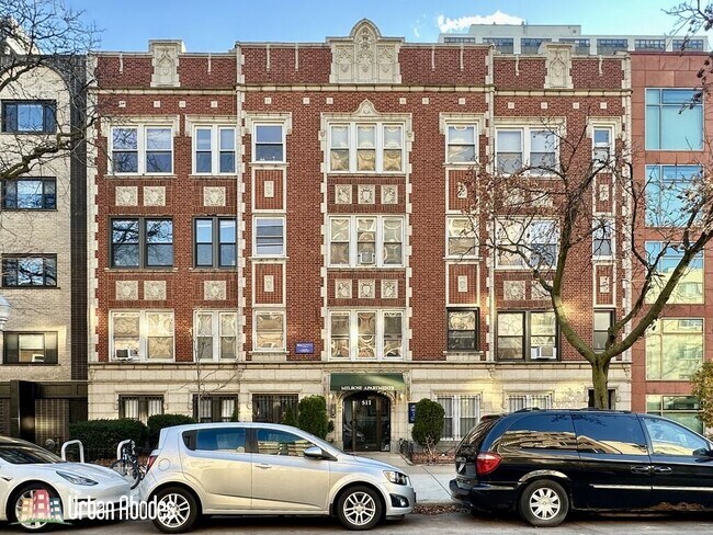 Building Photo - 523 W Melrose St