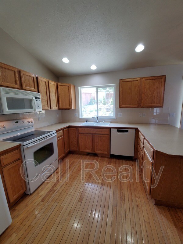 Foto del edificio - 4910 E 14th Ave