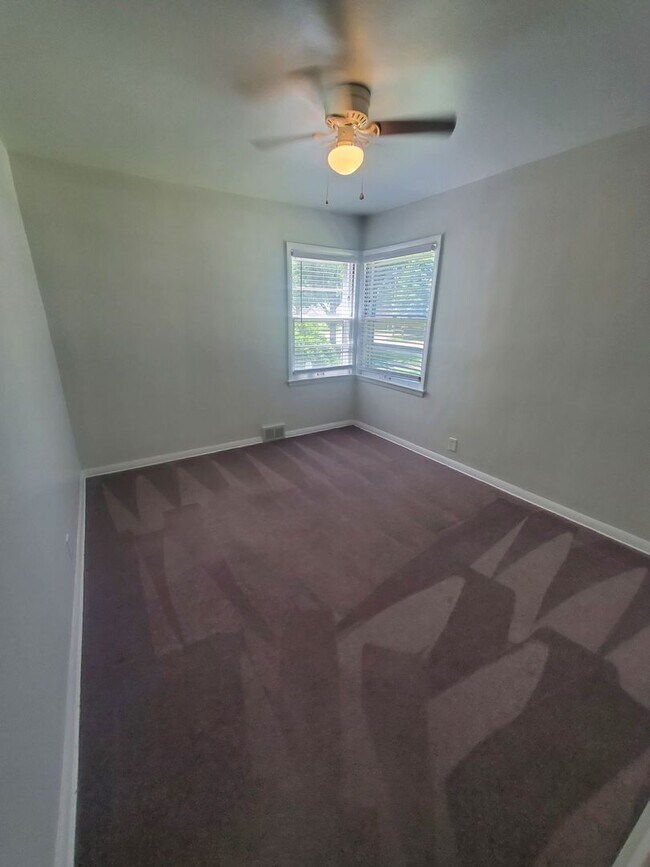 Building Photo - 3312-3314 N 85th St. (Duplex)