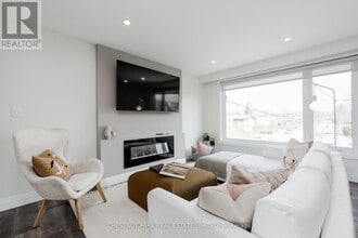 Building Photo - 51 Penhurst Ave