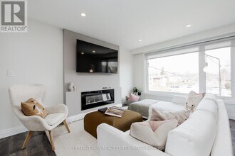 Building Photo - 51 Penhurst Ave