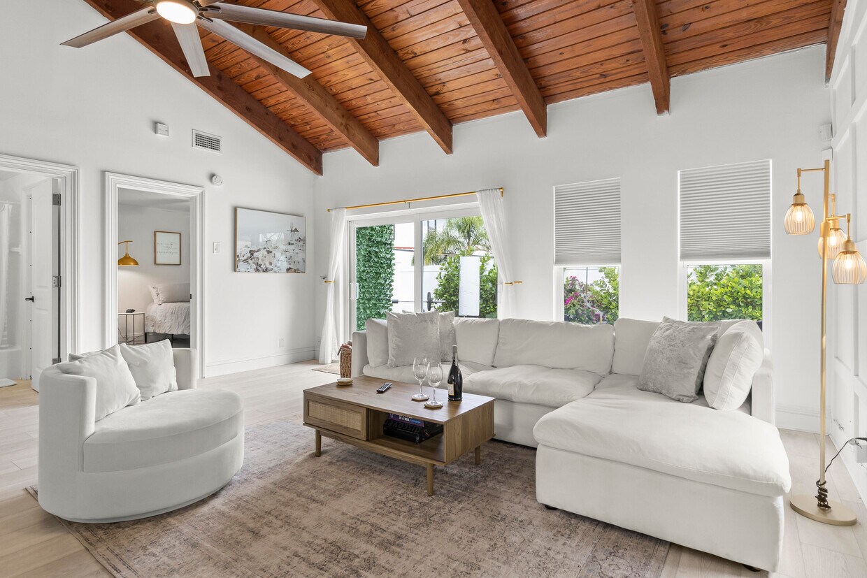 Foto principal - 2453 Southridge Rd