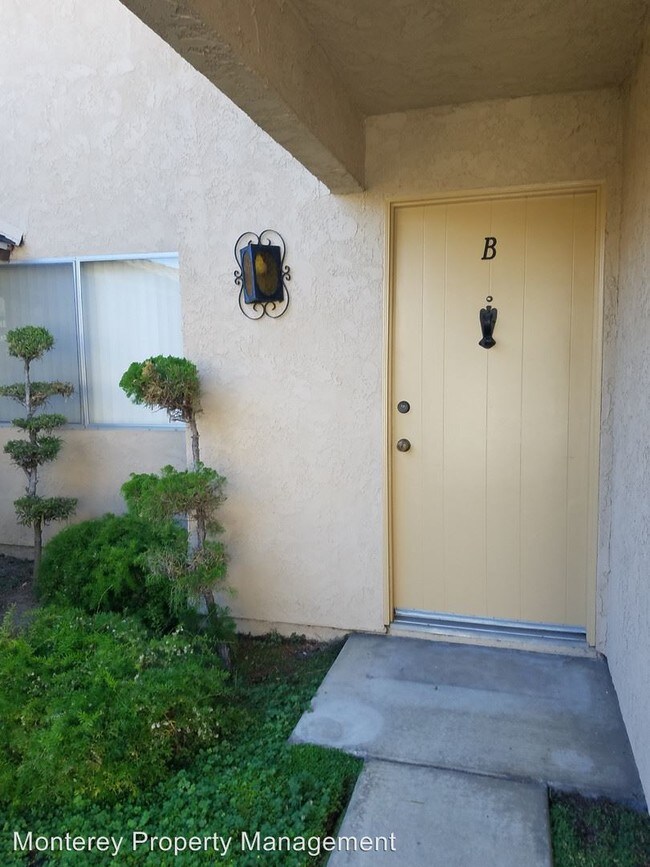 Building Photo - 7320 Corsican Dr