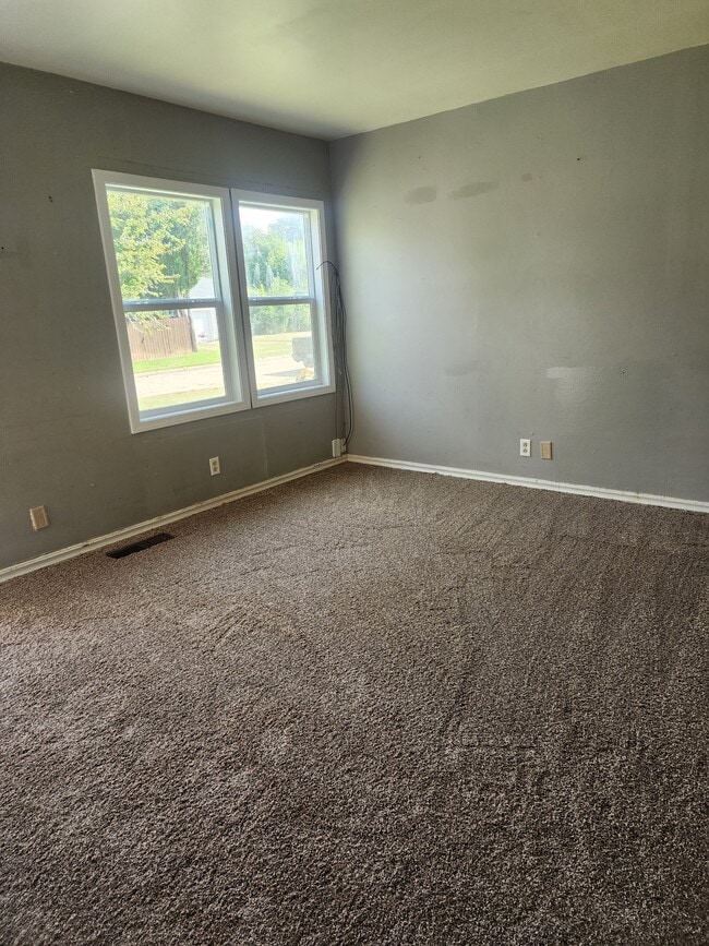 Foto del edificio - 1333 W Hudson Dr