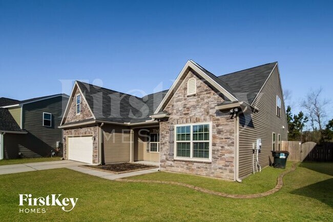 Building Photo - 177 Weeping Cypress Dr