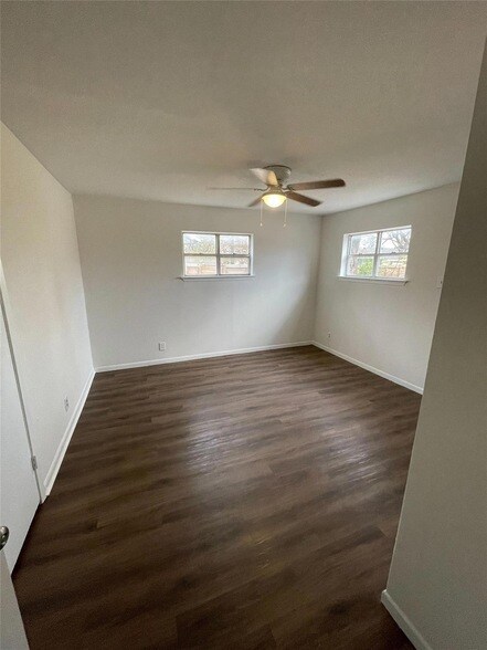 Foto del edificio - 1016 W Gandy Street Unit 3