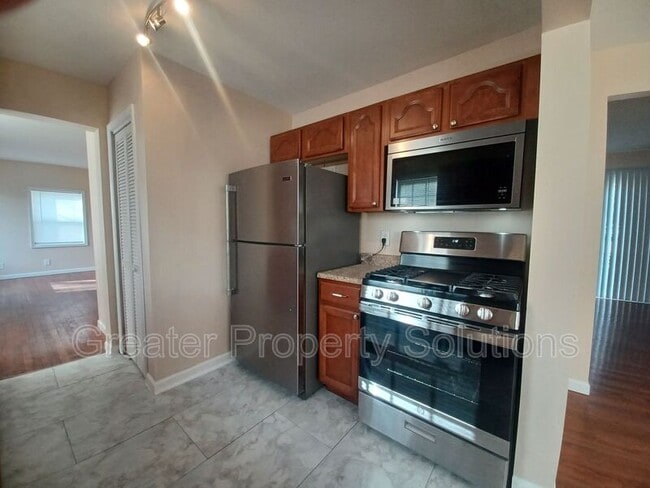 Foto del edificio - 412 W South St