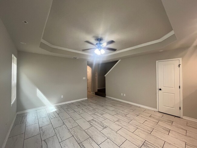 Building Photo - 6318 Luglio Lane #101, San Antonio, TX 78233