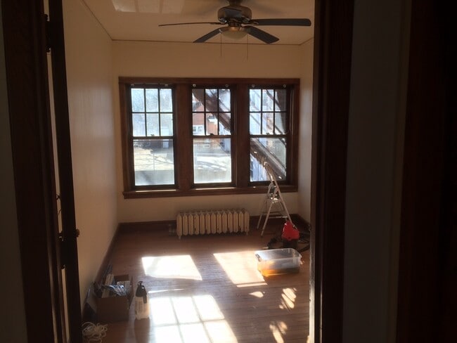 Building Photo - 316 S Broom St