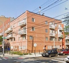 Building Photo - 4154 Case St
