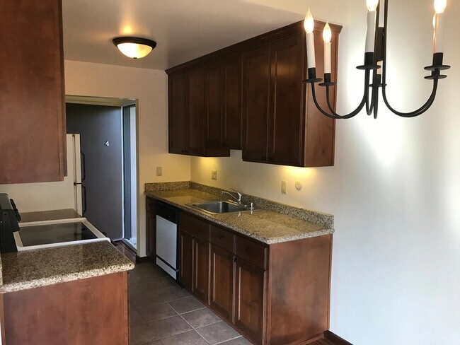 Foto del edificio - 788 Woodside Ln E