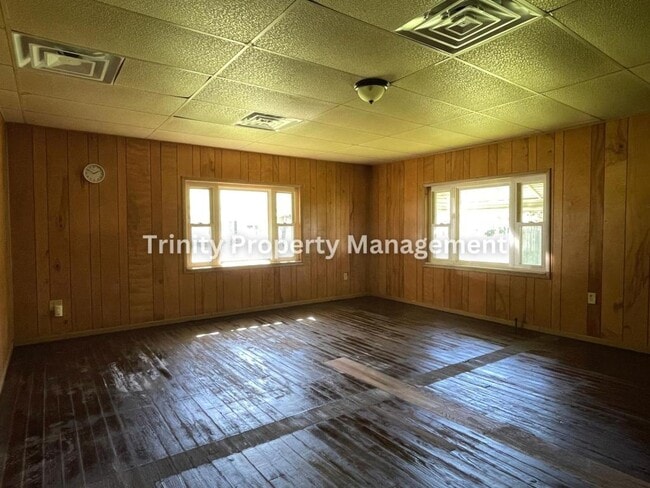 Building Photo - 75 Layton Dr