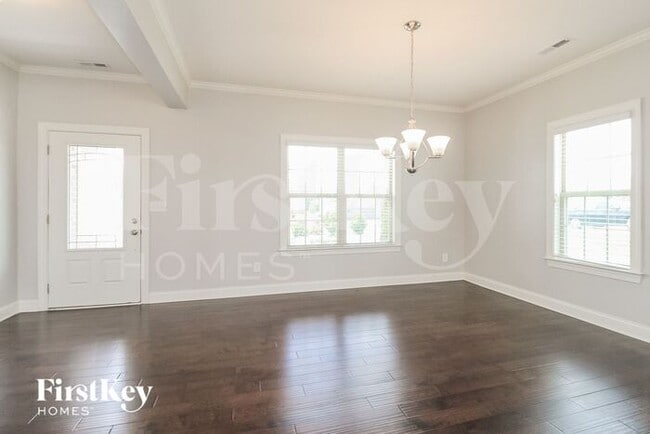 Building Photo - 127 Phoenix Ct