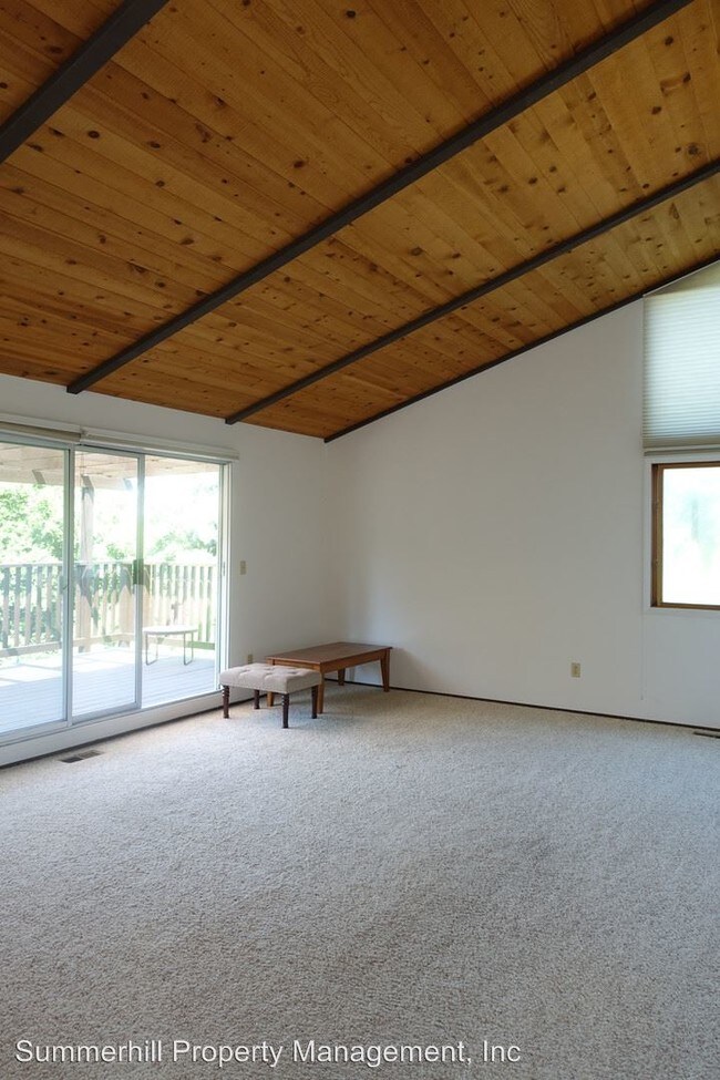 Building Photo - 4 br, 2.5 bath House - 1285 Saint Mark Court
