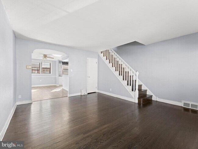 Foto del edificio - 6643 Algard St