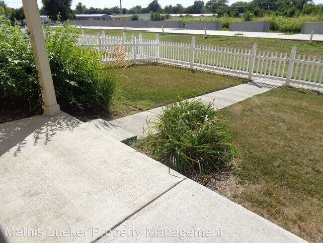 Foto del edificio - 4 br, 2.5 bath House - 59 Fuller Cir