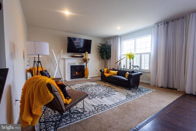 Building Photo - 16028 Eagle Roost Ct