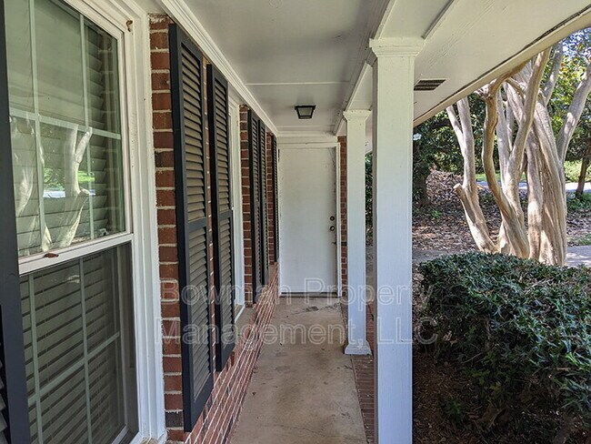 Foto del edificio - 115 Davis Estates Rd